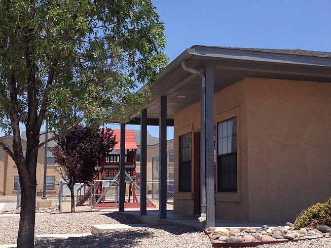 2nd image of 2553 E 1st St #2553