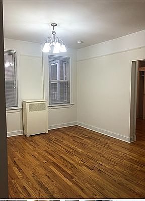 4th image of 21-36 42nd St #1