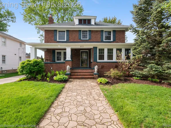 917 Simpson St, Plymouth, MI 48170