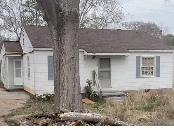 844 Combs St, Jackson, MS 39204
