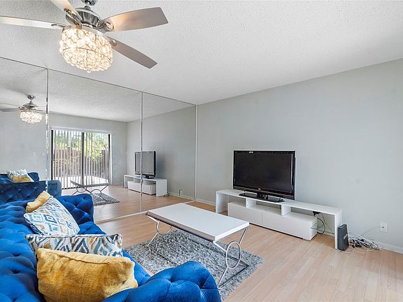5th image of 2515 NW 99th Avenue