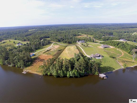 2nd image of 3 N Point Rd