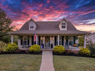 1117 Willoughby Woods Dr, Lawrenceburg, KY 40342