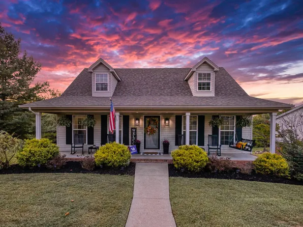 1117 Willoughby Woods Dr, Lawrenceburg, KY 40342