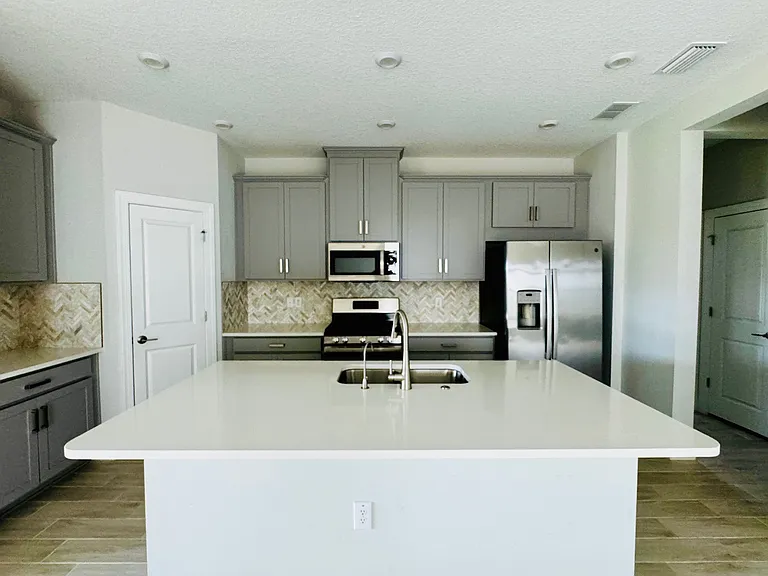 11035 Devonbridge Dr — Photo 38