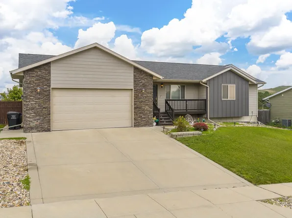 872 Cobalt Dr, Rapid City, SD 57701
