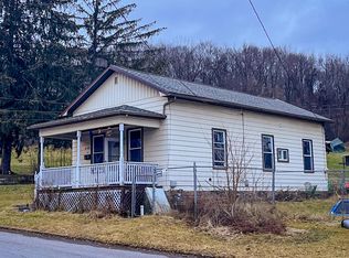 616 W 18th St, Tyrone, PA 16686