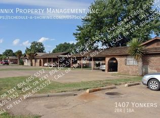 1407 Yonkers St #A, Plainview, TX 79072