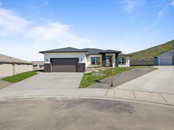 1056 Makah Ct, Richland, WA 99352