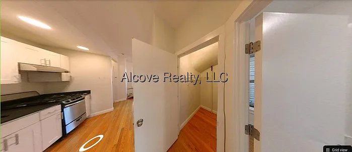 2 bed, 1.0 bath, $3,250 — Photo 1