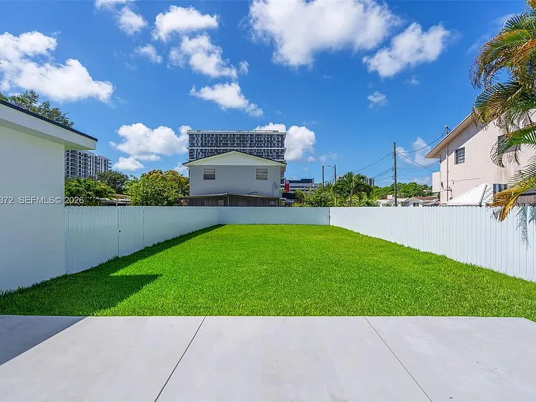 2814 SW 26th St #2810 — Photo 14