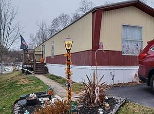 149 Hampton Ave, Imperial, PA 15126