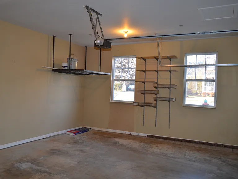 1401 Peppermint Ln — Photo 40