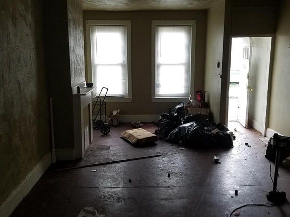 4th image of 2144 E Ann St