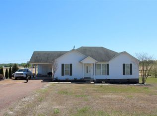 855 Cherokee Rd, Halls, TN 38040