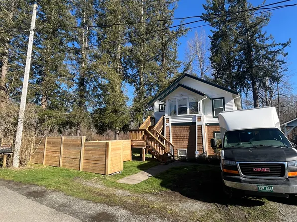 39722 SE Walnut St, Snoqualmie, WA 98065