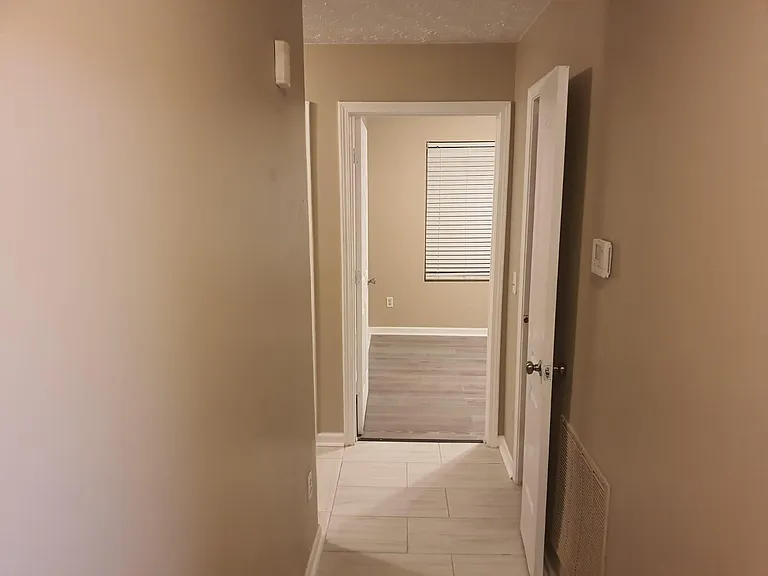 5104 Fairington Ridge Cir — Photo 8