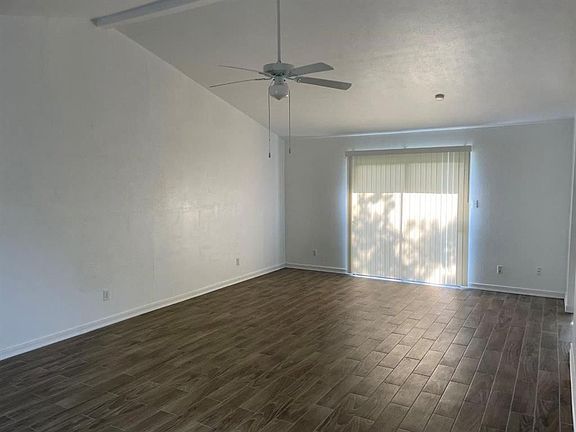 3rd image of 6814 Tara Dr