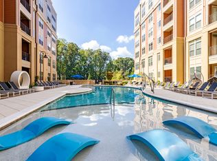 LaVie SouthPark, Charlotte, NC 28209