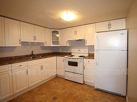 3rd image of 1015 60th St NW #2