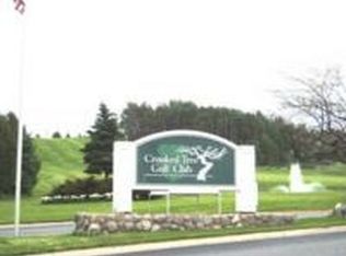 830 Crooked Tree Dr, Petoskey, MI 49770