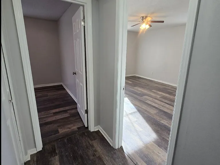 8721 Countryshire Ln #4 — Photo 14