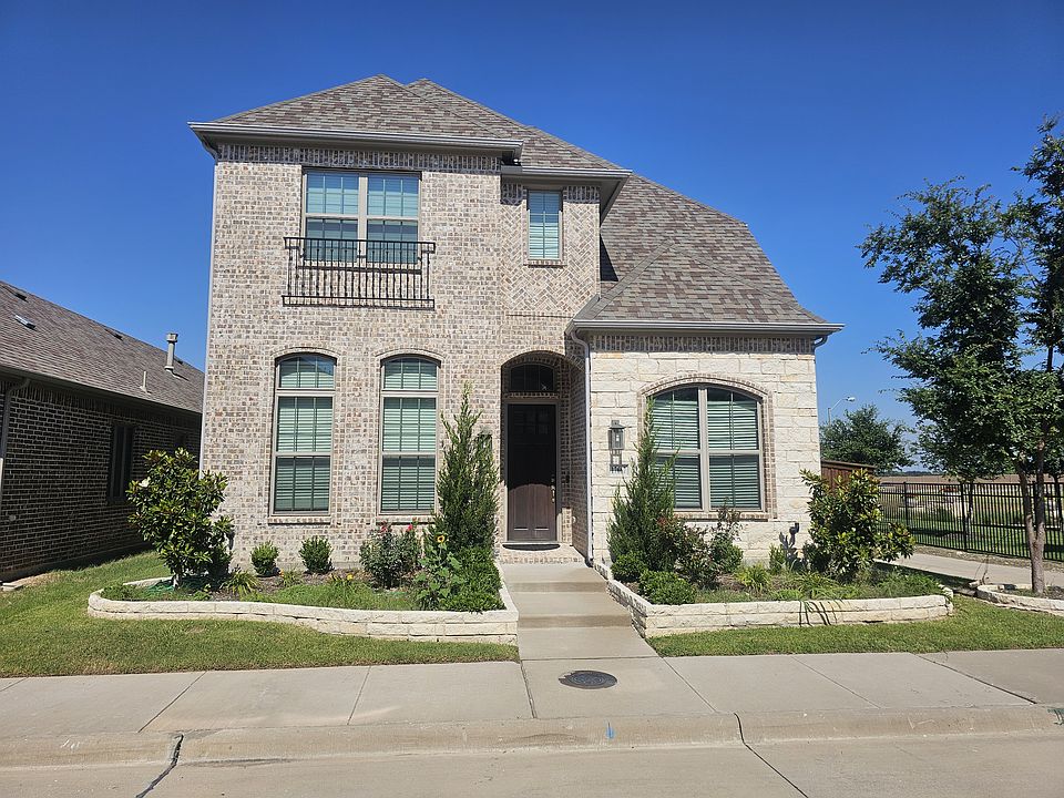 2nd image of 17667 Sequoia Dr