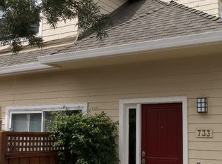 733 Cottage Ct, Mountain View, CA 94043