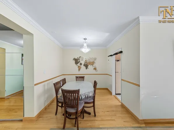 2310 Ocean Parkway image 10 of 23