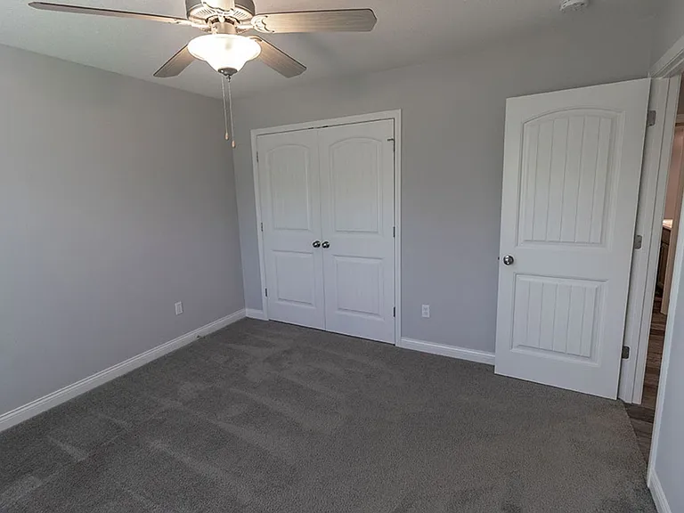 2801 Amberwood Ct — Photo 24