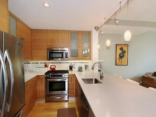 Sold by Corcoran | media 6