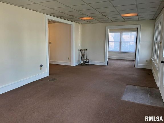 3rd image of 715 N 2nd St