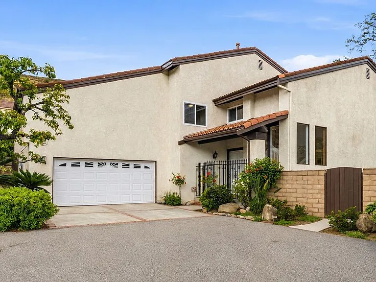 17265 Avenida De La Herradura — Photo 5