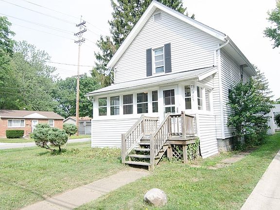 3rd image of 705 Myrtle Ave