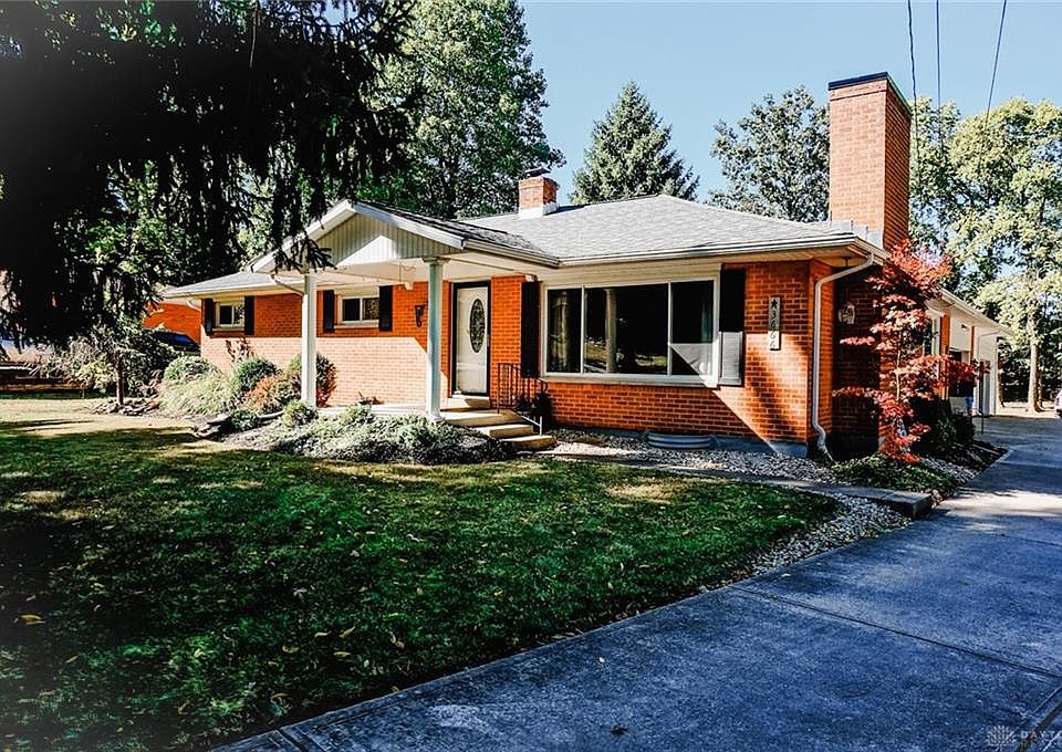 1st image of 3666 Cedarwood Ln