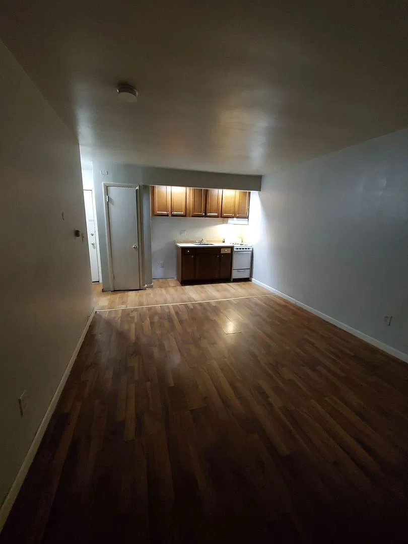 746 S. Layton Blvd - 16 Unit — Photo 3