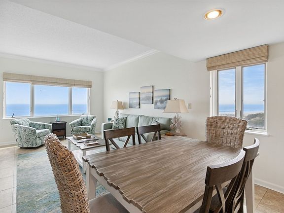 3rd image of 234/235 Sandcastles Ct