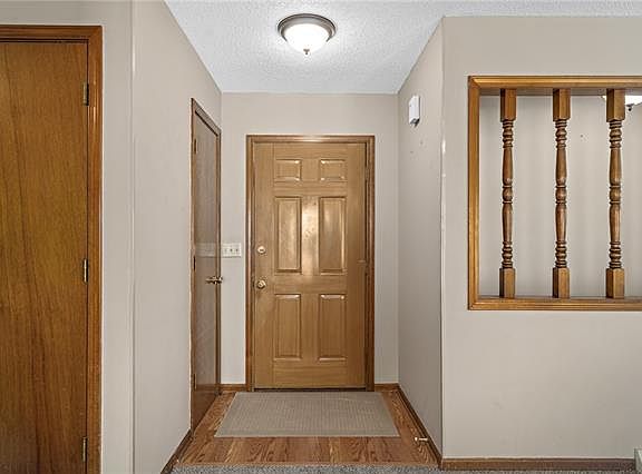 3rd image of 6506 Brentwood Ct