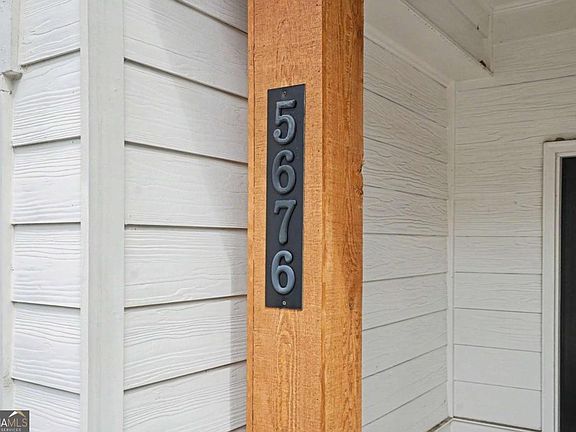 3rd image of 5676 Rockfern Dr