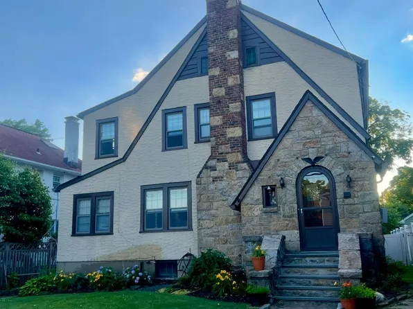 152 Pennsylvania Avenue, Tuckahoe, NY 10707