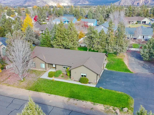 9270 16th St, Terrebonne, OR 97760