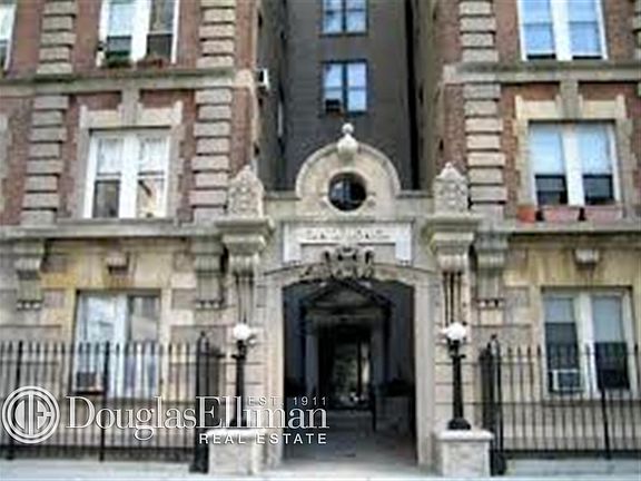 5th image of 345 W 70th St APT 5A