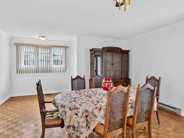 53 Fieldrow St — Photo 9
