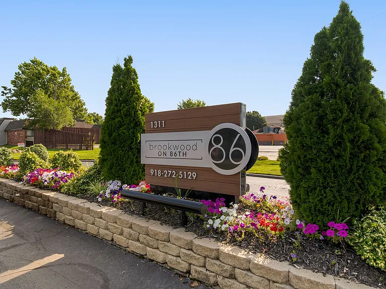 Brookwood on 86th - Move-In Today and Receive a $500 Visa Gift Card! — Photo 37