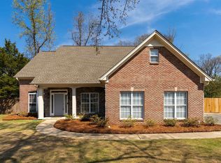 304 Wynlake Cir, Alabaster, AL 35007