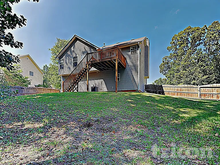 11 Anna Way — Photo 18