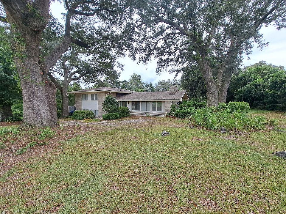 1st image of 8598 Meadowbrook Dr