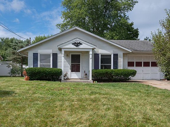 2nd image of 33 Birchwood Dr