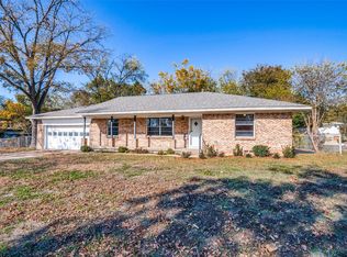 617 Ranier Cir, Garland, TX 75041