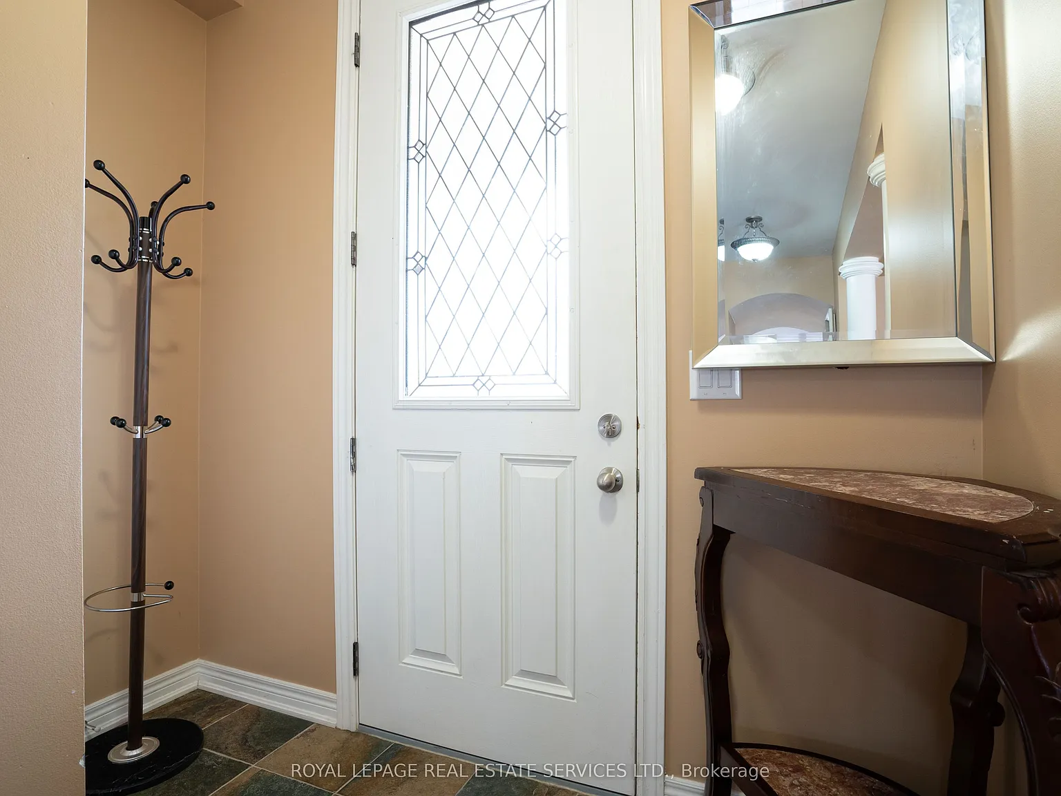 3 bed, $3,475 — Photo 3